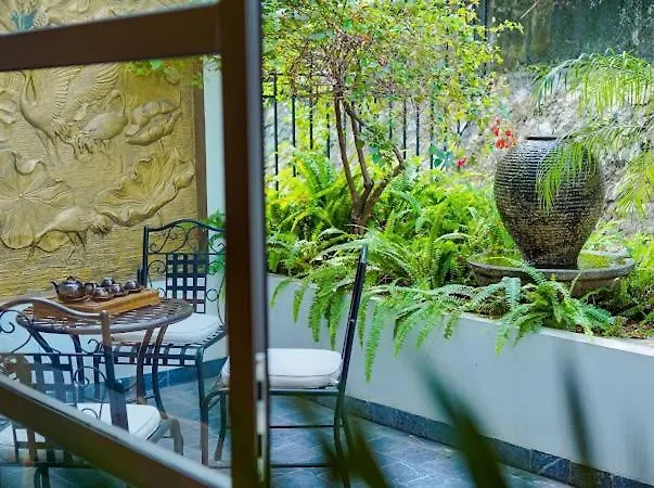 Gia Ninh 3* Hạ Long
