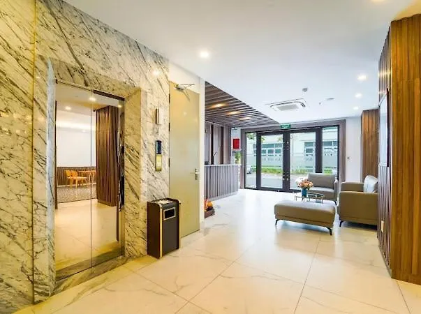 Gia Ninh Hotel 3*